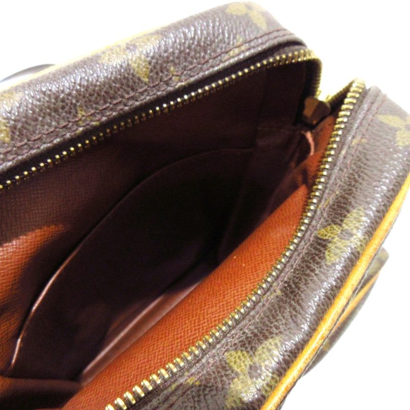 Louis Vuitton AmazonCanvas Shoulder Bag () - Image 5