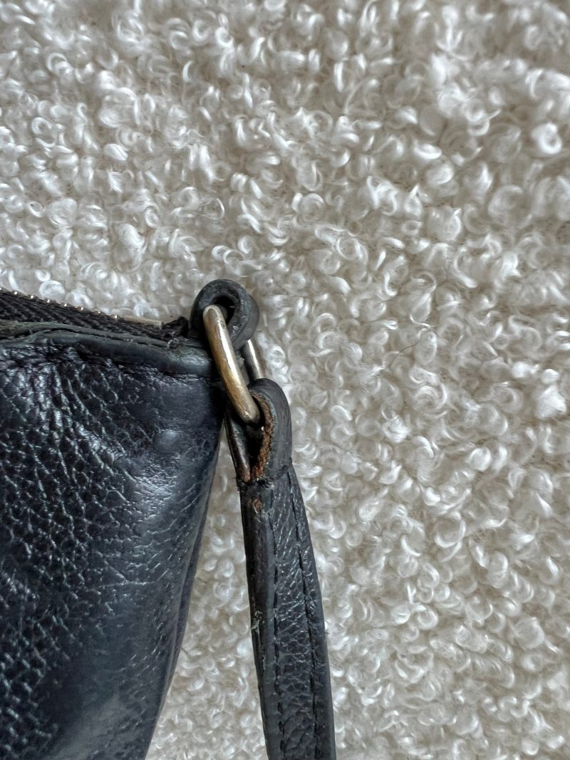 Louis Vuitton Black Monogram Empreinte Pochette Metis Bag - Image 8