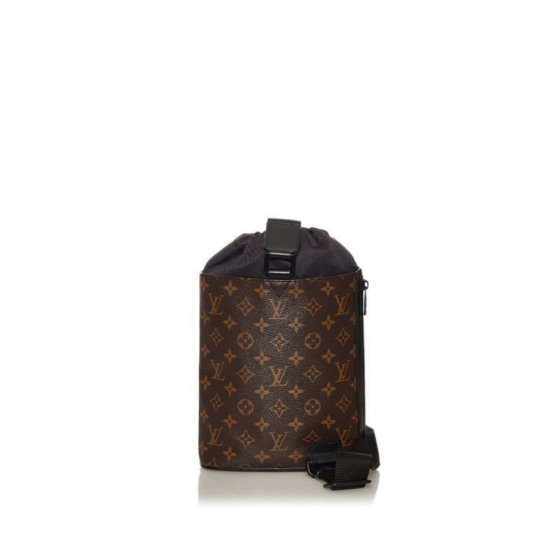 Louis Vuitton Chalk Sling Bag Printed Monogram Canvas - Image 3