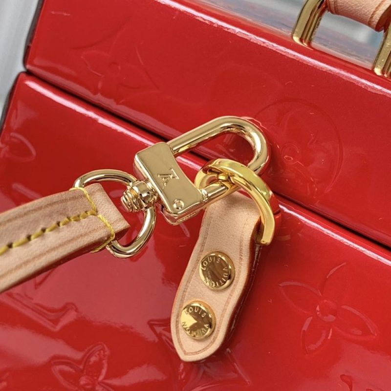 Louis Vuitton Bleeker Box Bag - Image 6