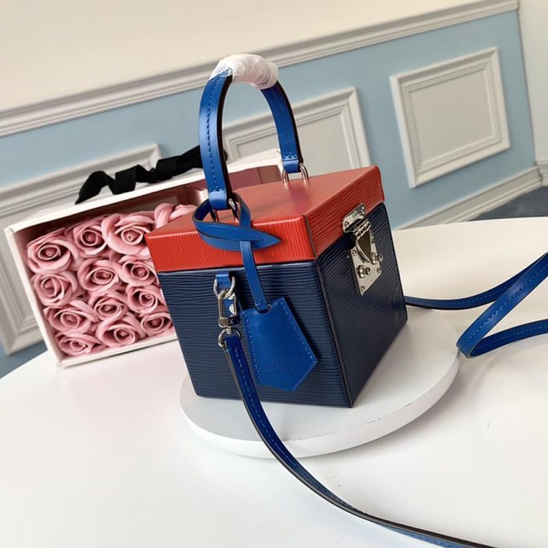 Louis Vuitton Bleeker Box Bag - Image 4