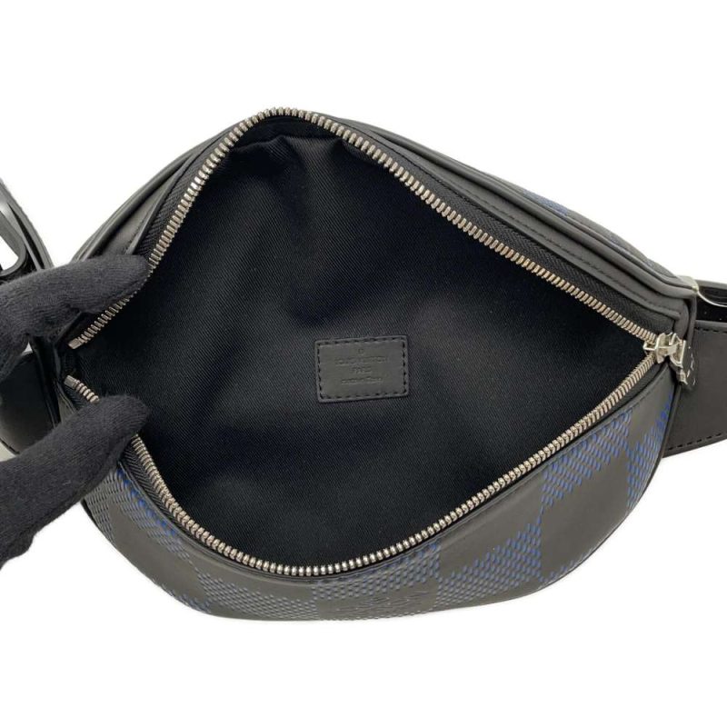 Louis Vuitton Canyon Messenger PM Utah Leather Bleu Marine - Image 5