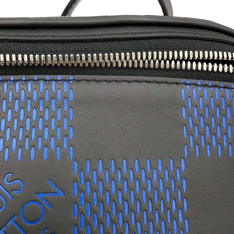 Louis Vuitton Canyon Messenger PM Utah Leather Bleu Marine - Image 7