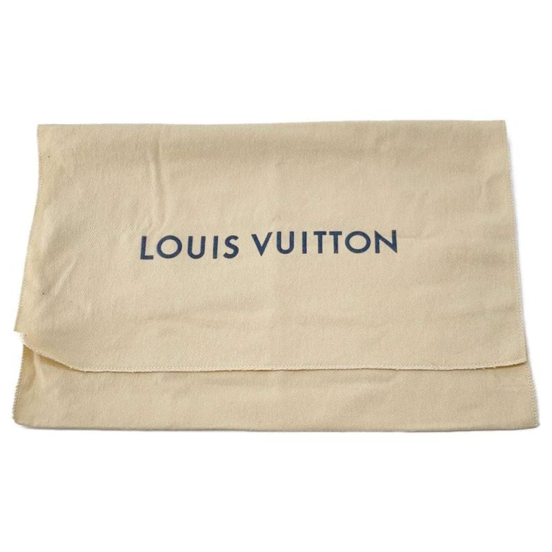 Louis Vuitton Canyon Messenger PM Utah Leather Bleu Marine - Image 15