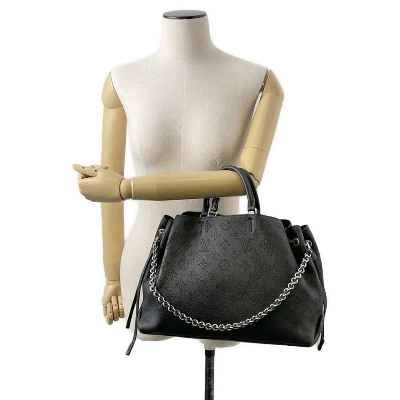 Louis Vuitton BellevuePatent Leather Tote Bag () - Image 5