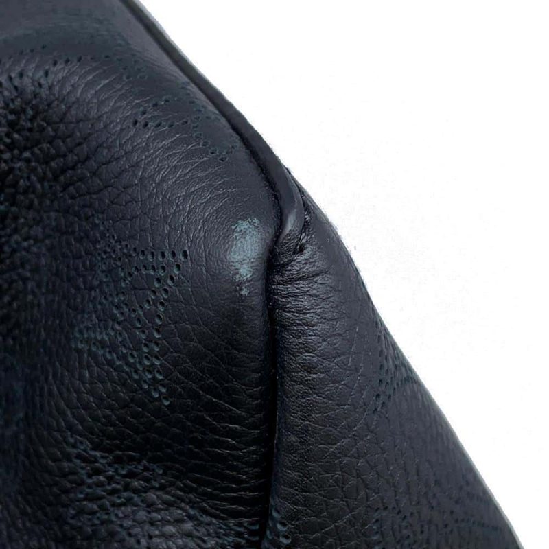 Louis Vuitton BellevuePatent Leather Tote Bag () - Image 7