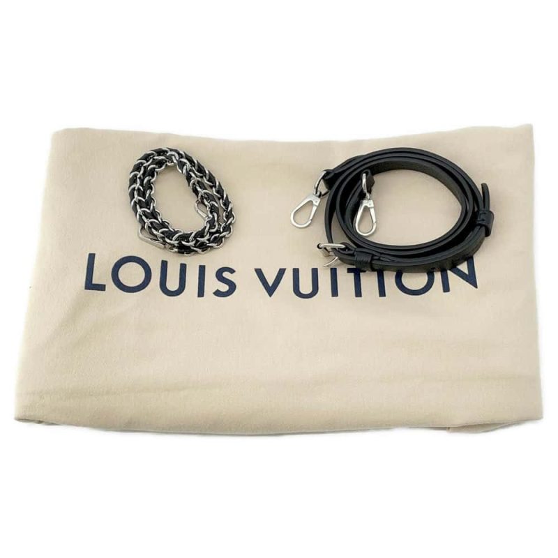 Louis Vuitton BellevuePatent Leather Tote Bag () - Image 11