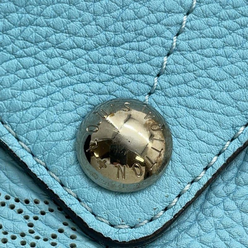 LOUIS VUITTON Babylone IvoireM50059 Monogram Mahina Size PM - Image 10