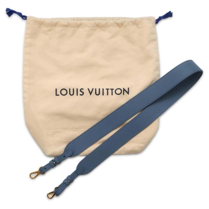 LOUIS VUITTON Capucines EW Black M23955 Taurillon Leather Size MINI - Image 14