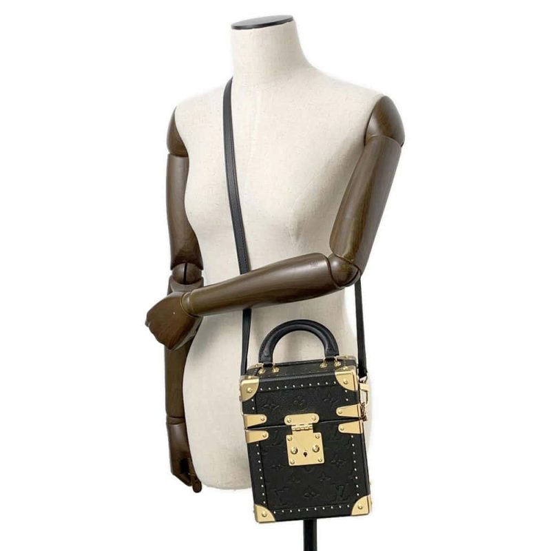 LOUIS VUITTON Camera box NoirM82465 Monogram Monogram Reverse Canvas - Image 4
