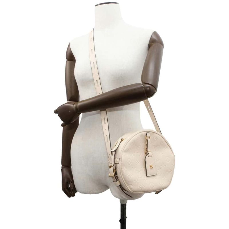 LOUIS VUITTON Bowat Hat Souple RougeM90498 Monogram Vernis Leather - Image 4