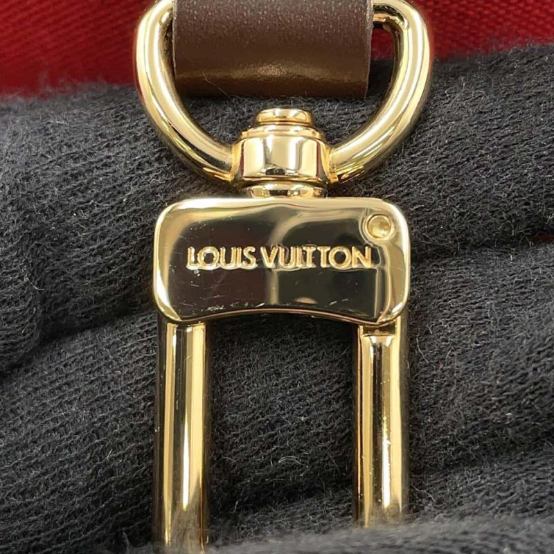 LOUIS VUITTON Batignolles Monogram - Image 13