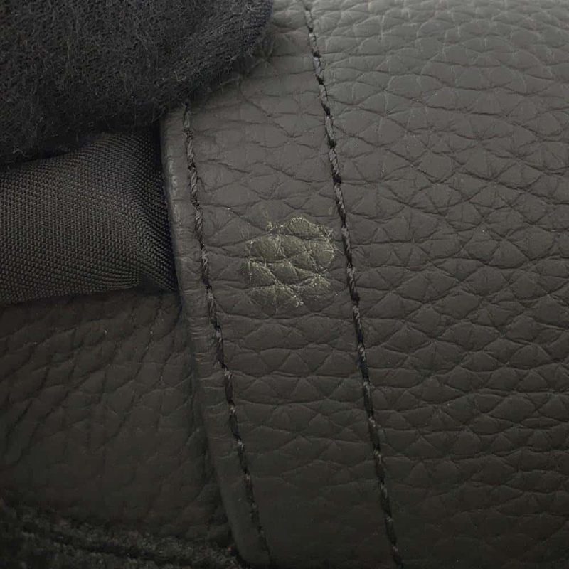 Louis Vuitton Christopher Tote - Image 12