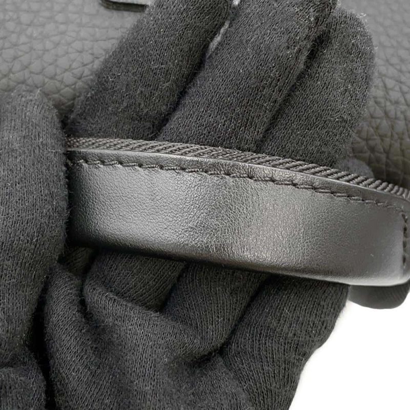 Louis Vuitton Christopher Tote - Image 15