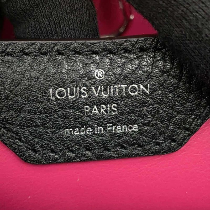 Louis Vuitton Capucines PM Pink Leather 2-Way Bag Medium Size - Image 15