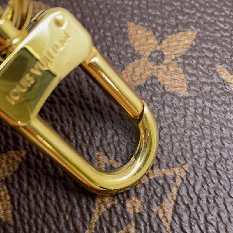 LOUIS VUITTON Camera box Noir M11131 Monogram Empreinte Leather - Image 10