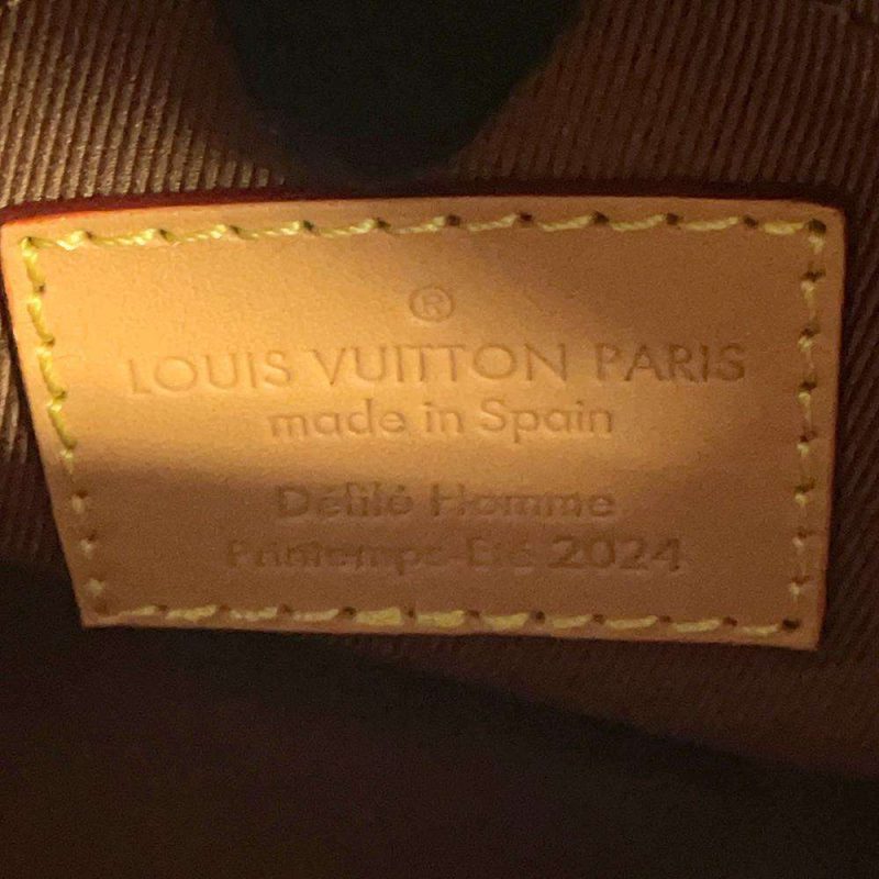 Louis Vuitton Chess Messenger N40562 Damier Pop Johnmat Yellow 24SS Farel Williams 2WAY Top Handle Shoulder Bag Mens - Image 10