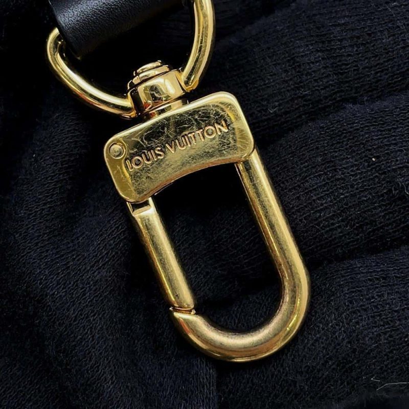 Louis Vuitton Coussin PM Bag - Image 15