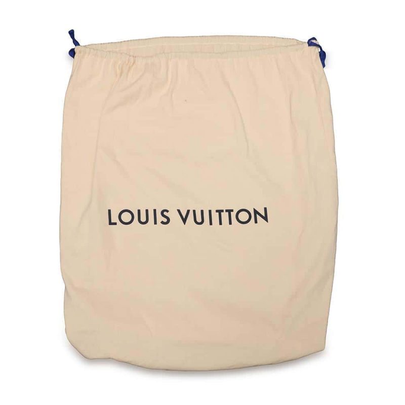 Louis Vuitton Christopher Messenger Bag - Image 10