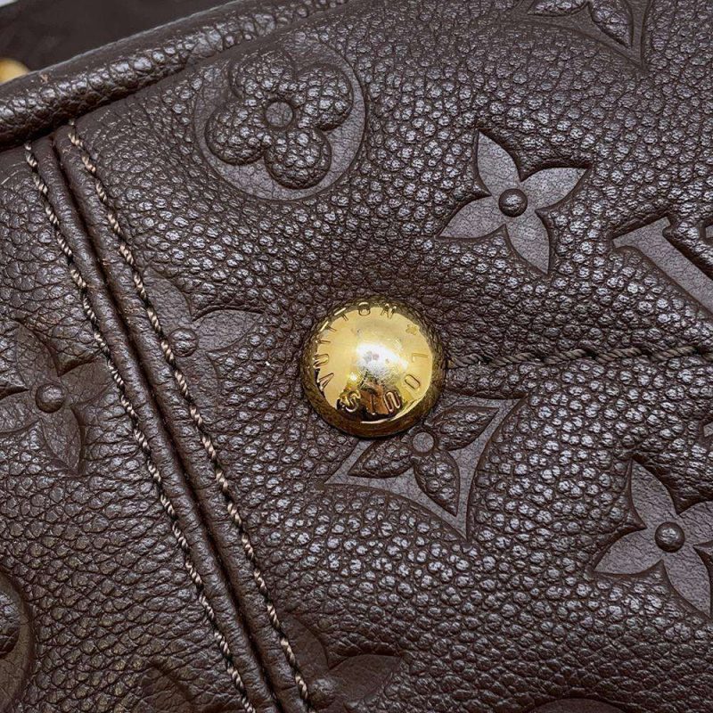 LOUIS VUITTON Arty Capucines Collection Peter Marino Noir M21414 Taurillon Size MM - Image 9