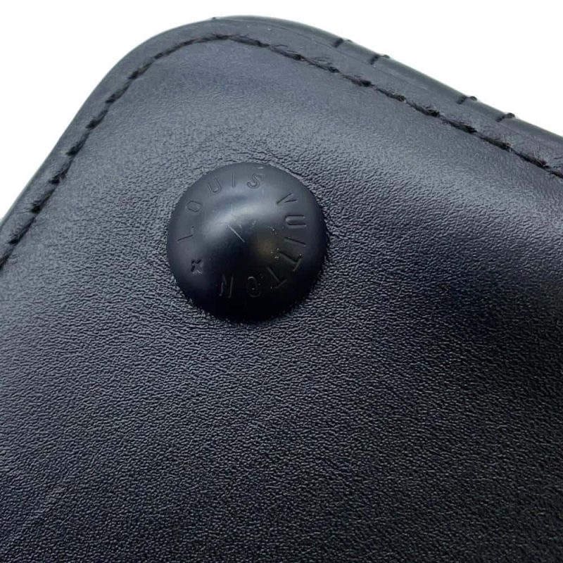 Louis Vuitton Astrid Black Veau Nuage - Image 11