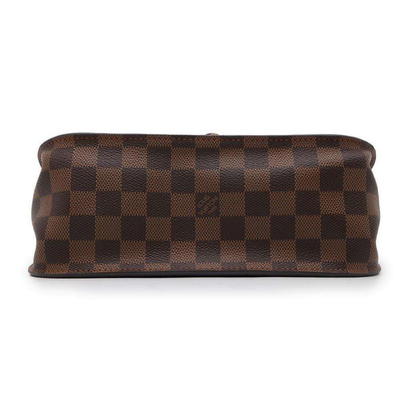Louis Vuitton Beauty Case Monogram Canvas - Image 3