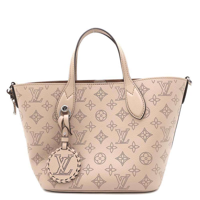 LOUIS VUITTON Blossom Hoops Gold - Image 9