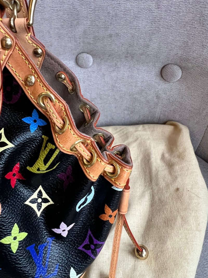 Louis Vuitton Black Neo Vivienne NM Crossbody Bag - Image 13