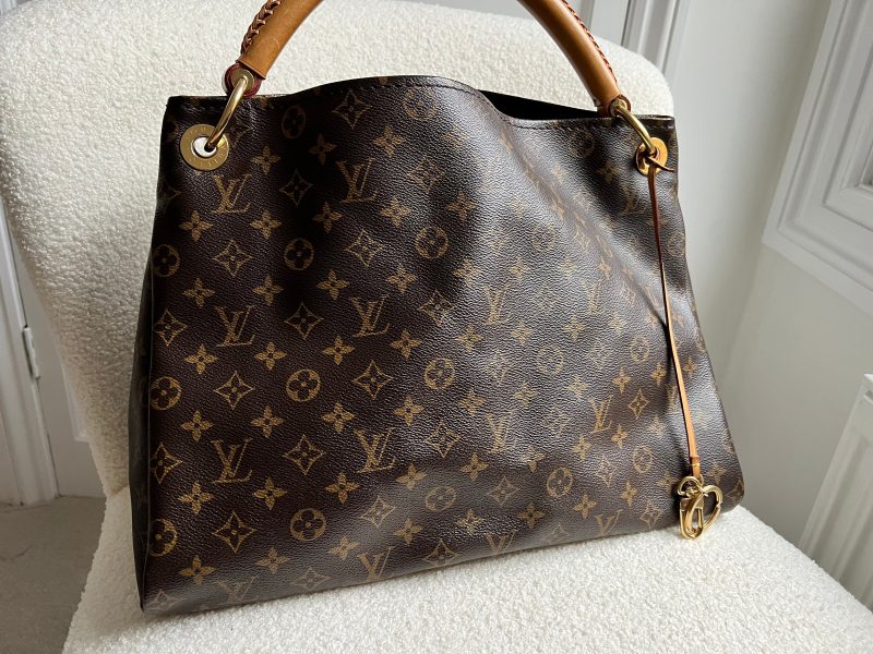 Louis Vuitton Artsy MM Monogram - Image 5