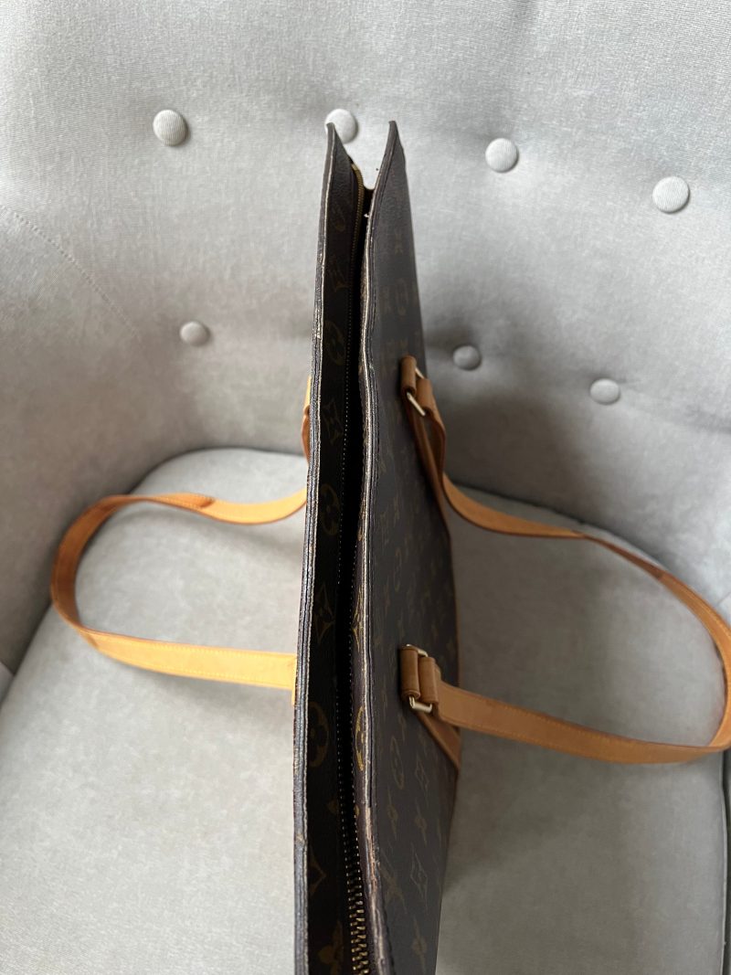 LOUIS VUITTON BACCHETTA leather Slim Strap - Image 12