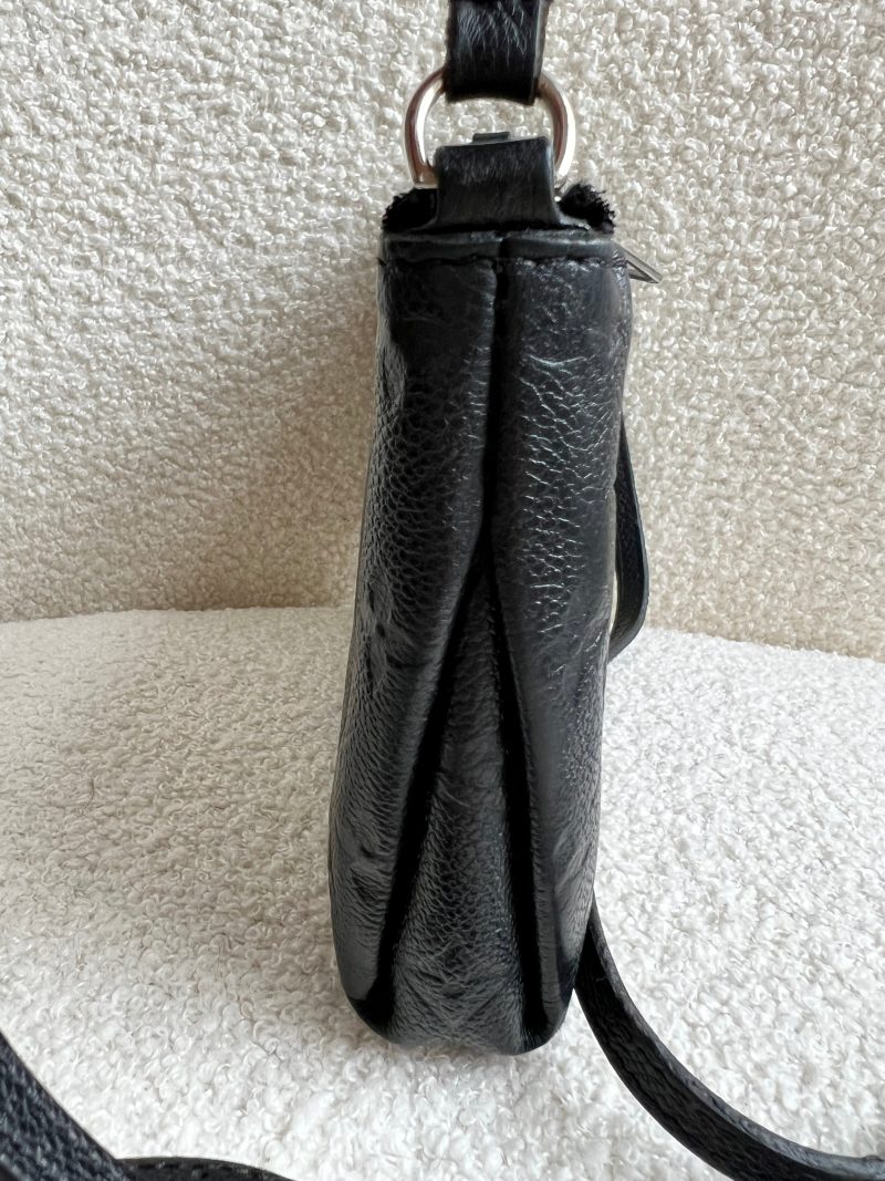 Louis Vuitton Black Monogram Empreinte Pochette Metis Bag - Image 12