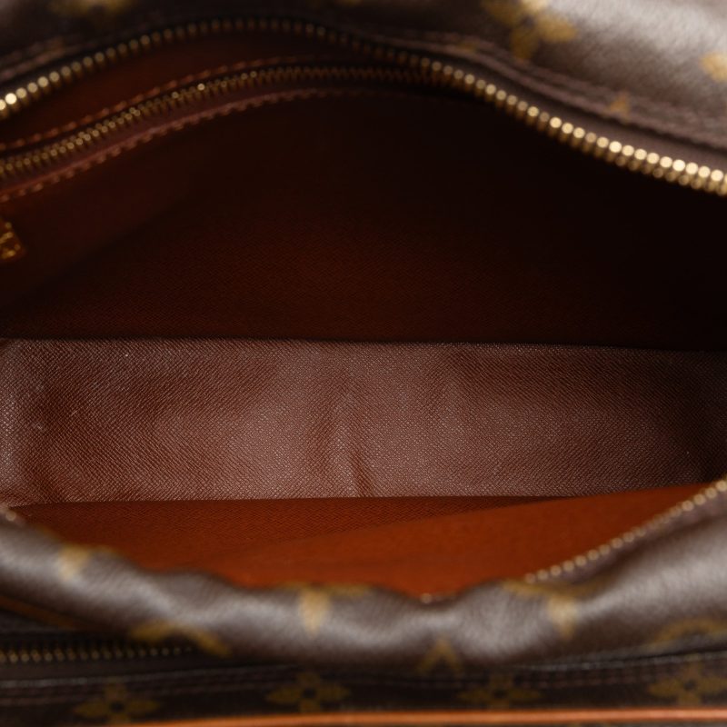 Brown Louis Vuitton Monogram Nil Crossbody Bag - Image 5