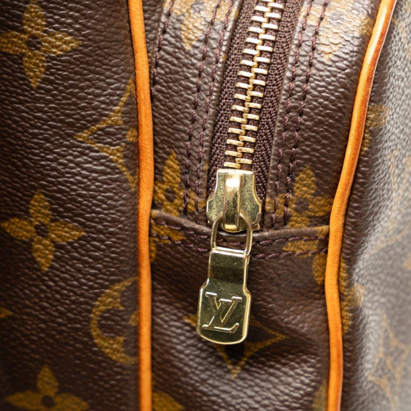 Brown Louis Vuitton Monogram Nil Crossbody Bag - Image 9