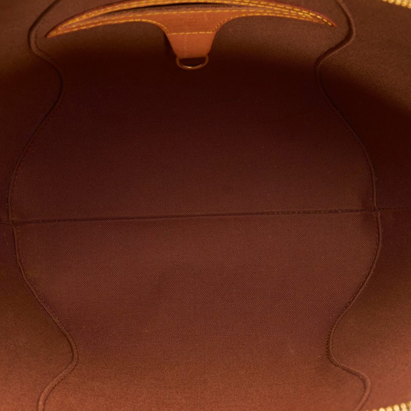 Louis Vuitton Ellipse PM Monogram Canvas - Image 4