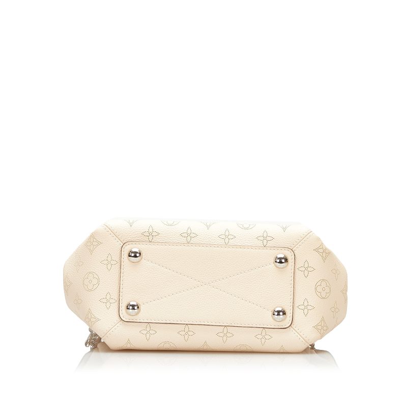 Louis Vuitton Babylone Chain BB Black Mahina - Image 5