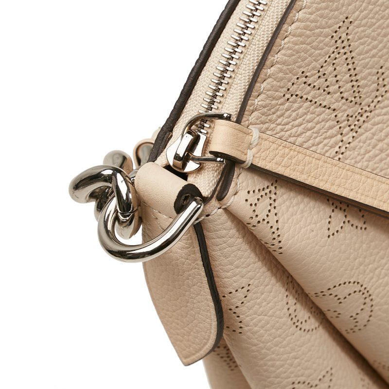 Louis Vuitton Babylone Chain BB Black Mahina - Image 10