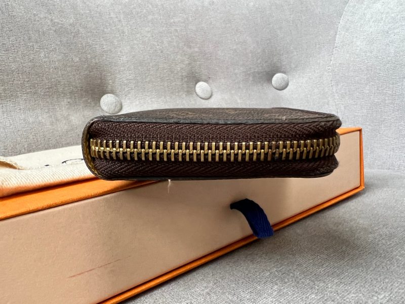 Louis Vuitton Clemence Wallet in Monogram - Image 5