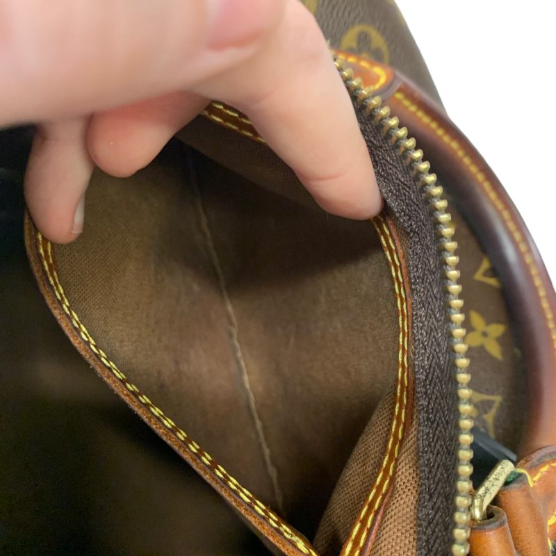 Handbag Luxury Designer By Louis VuittonSize: Medium - Image 10