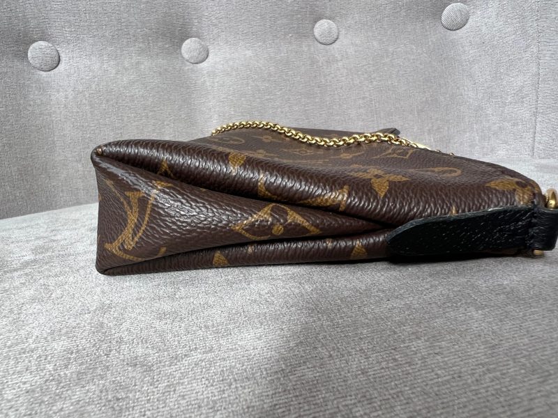 Louis Vuitton Black and Monogram Pallas Pochette - Image 15