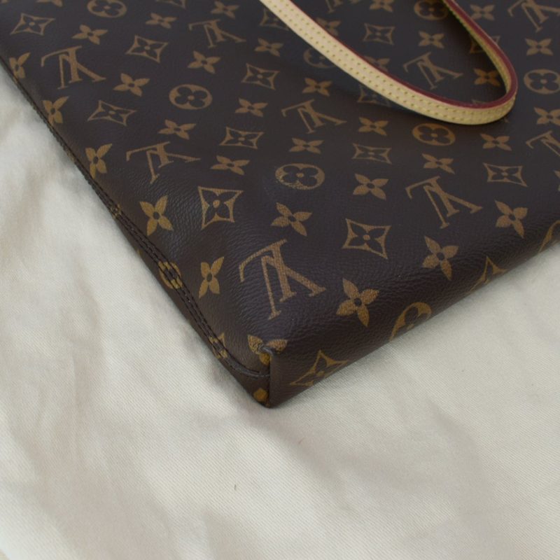 Louis Vuitton Carryall - Image 8
