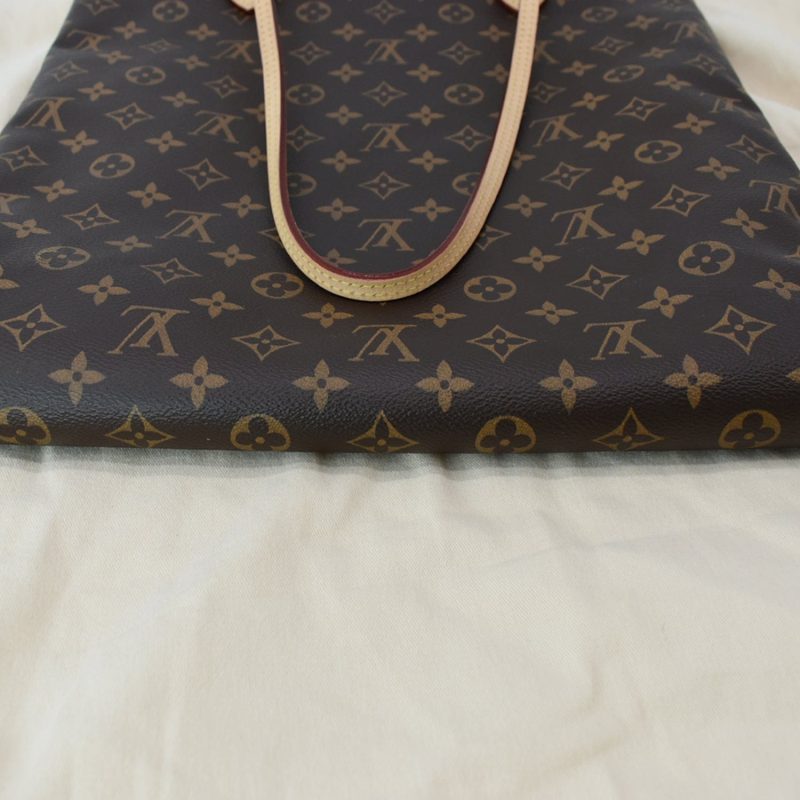 Louis Vuitton Carryall - Image 10
