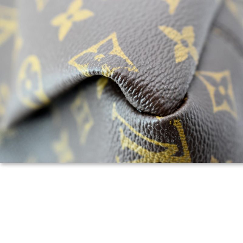 LOUIS VUITTON Artsy MM Monogram Canvas Hobo Bag Brown - Image 8