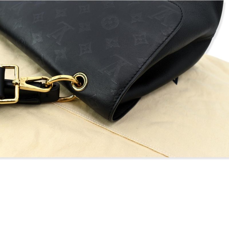 LOUIS VUITTON Very One Handle Monogram Leather Shoulder Bag Black - Image 4