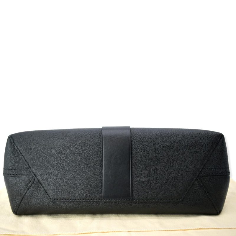 LOUIS VUITTON Very One Handle Monogram Leather Shoulder Bag Black - Image 8
