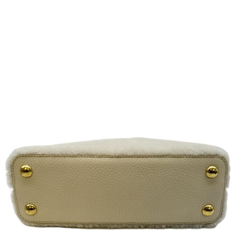 Louis Vuitton Capucines - Image 11