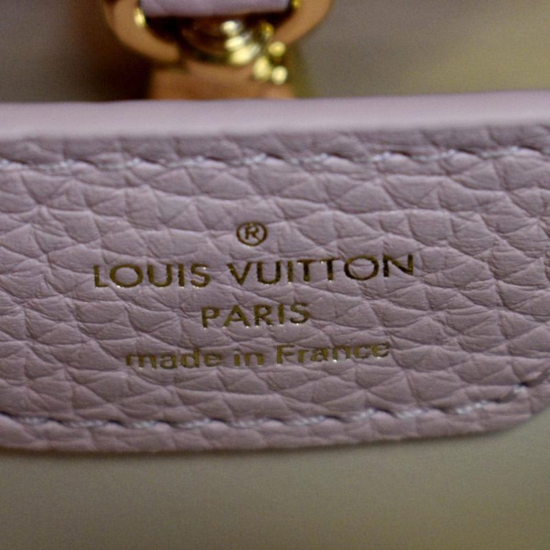 LOUIS VUITTON Capucines BB Taurillon Leather Shoulder Bag Purple - Image 10