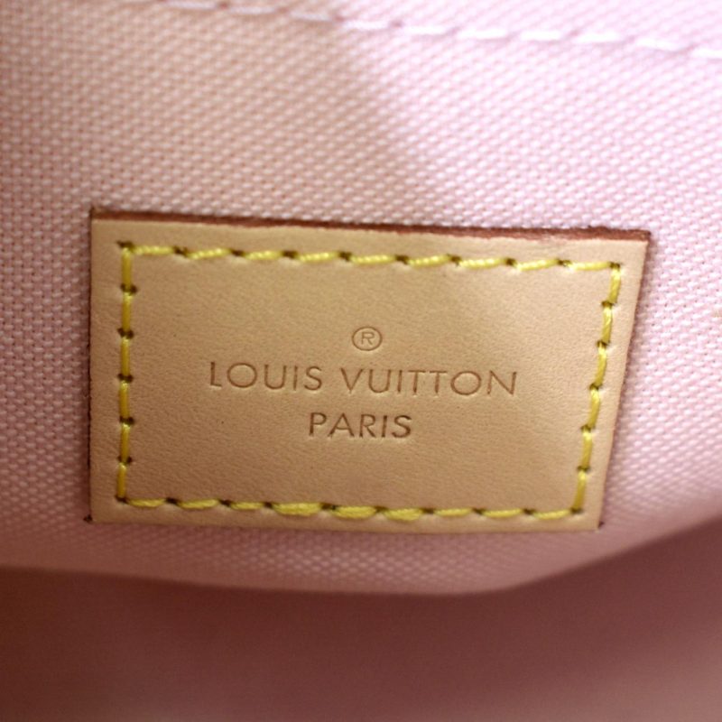 Louis Vuitton Croisette Damier Bag - Image 11