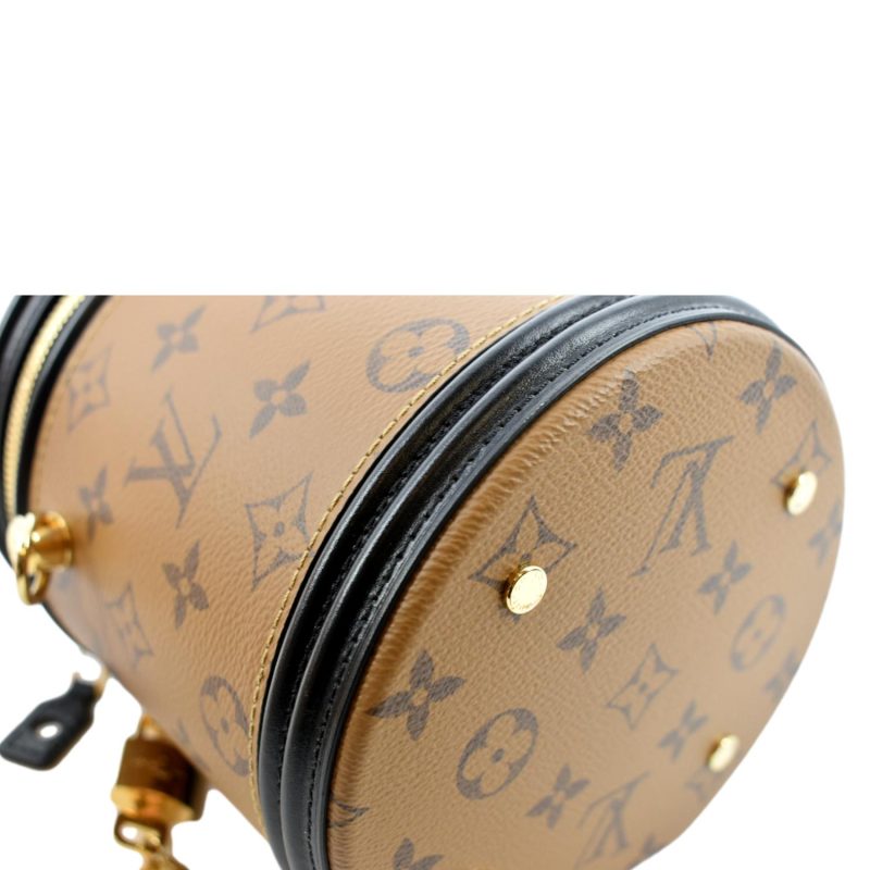 Louis Vuitton Canvas & Leather Chain Shoulder Bag - Image 9