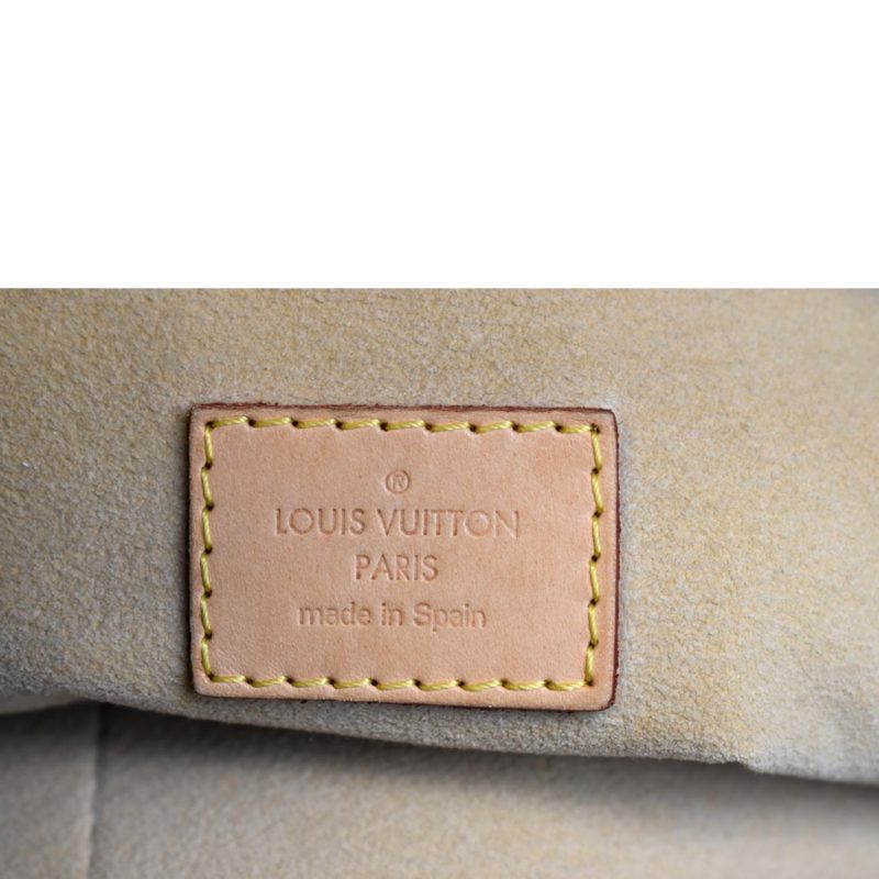 LOUIS VUITTON Artsy MM Monogram Canvas Hobo Bag Brown - Image 11