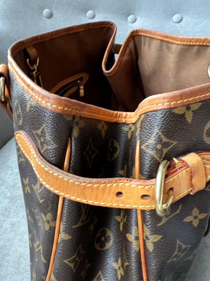 Louis Vuitton Batignolles Horizontal in Monogram Canvas - Image 10
